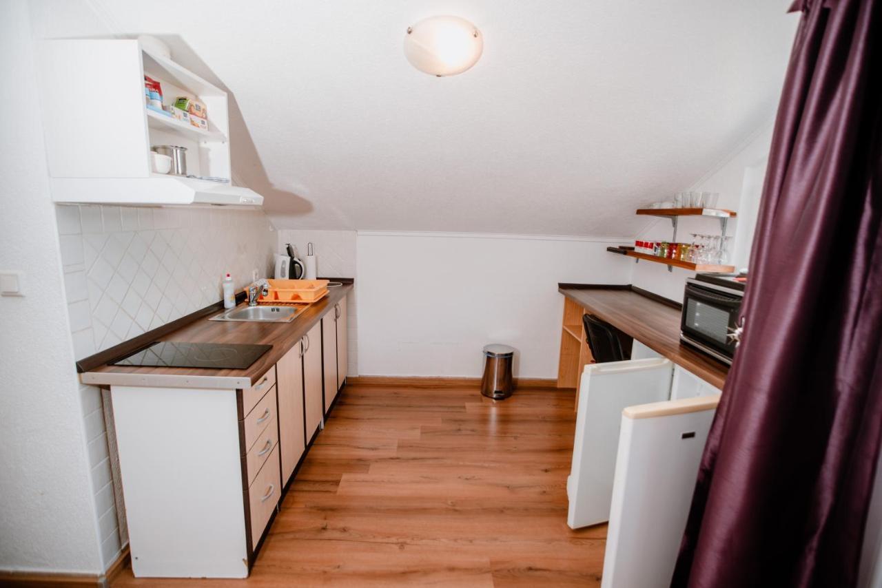 Apartmens Leona Apartment Карлобаг Екстериор снимка