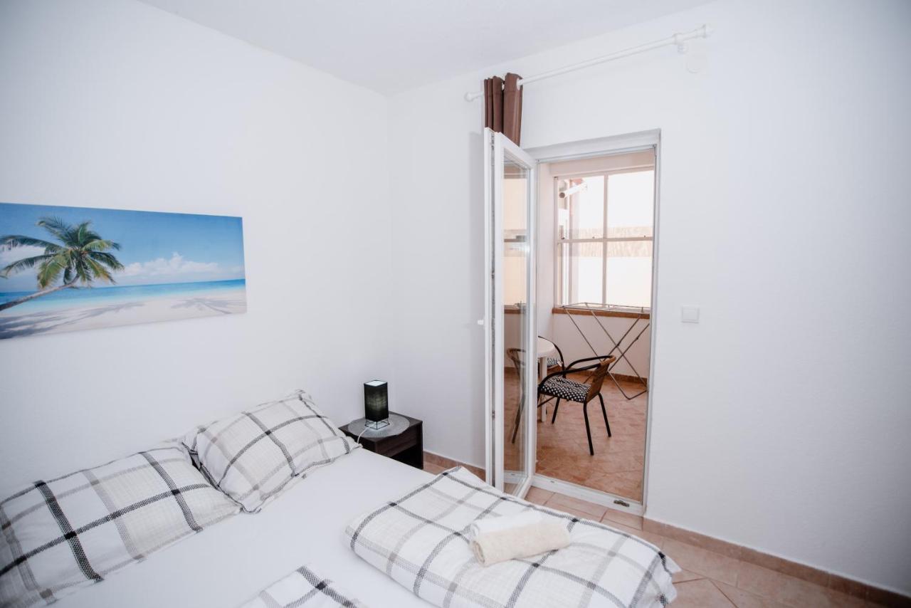 Apartmens Leona Apartment Карлобаг Екстериор снимка